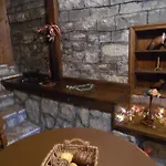Elatos