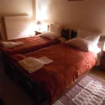 Elatos 3*