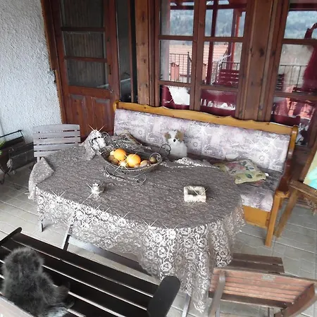Guest house Elatos